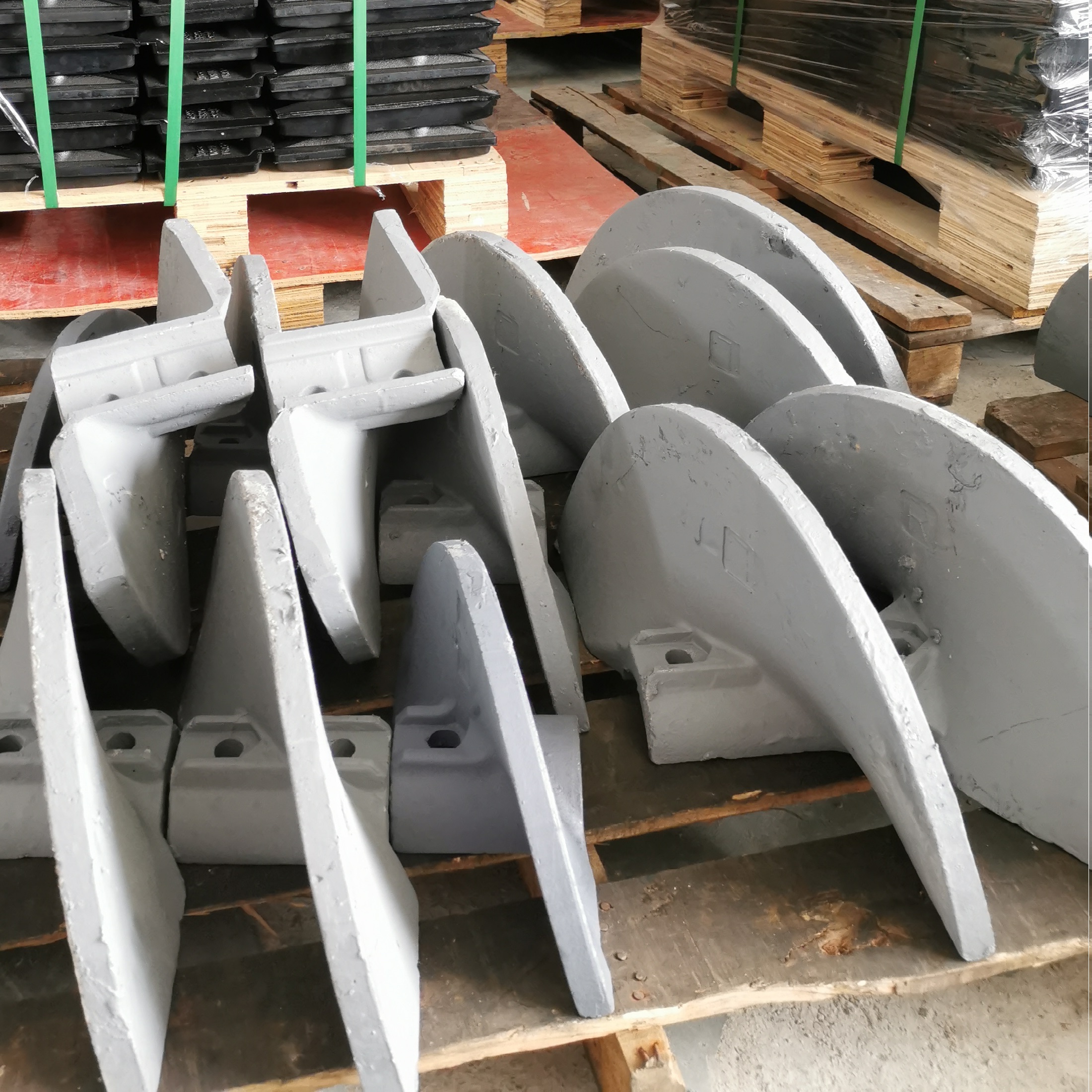High Quality LS 360mm PN 58832635 Auger Blade for ABG6820 Asphalt Paver High Quality Construction Machinery Spare Part