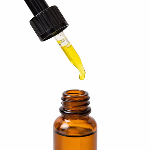 Aceite Esencial de Pachulí Tropical: Eleva tus rituales refinados con su aroma profundo y terroso. - Product Image 2