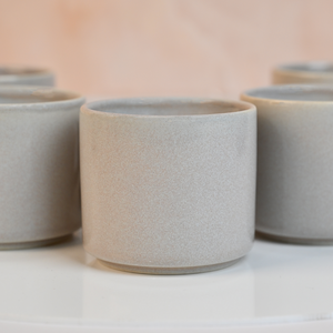 Juego de 4 Tazas de Té de Porcelana China Nueva, Plateadas y Brillantes - Product Image 3