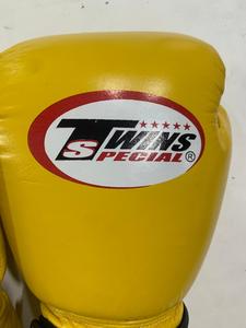 Guantes de Boxeo Twins Yello para Muay Thai, Sparring, Entrenamiento, MMA y Kickboxing - Product Image 3