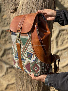 Real hecho a mano Jacquard Kilim cuero mochilas Vintage estilo occidental cuero mochila único rústico Boho estilo Unisex mochilas - Product Image 3