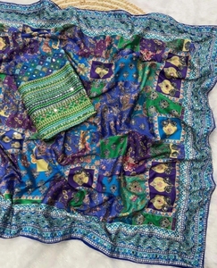 Sari de Crepé Bollywood Reversible Estampado de Rayón para Mujer KV (Azul) de Secado Rápido y Sin Arrugas para Bodas - Product Image 3