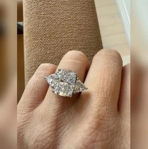 Anillo de diamante cultivado en laboratorio de 4 quilates con corte alargado para mujer, joyería de lujo de plata de ley 925 para boda y compromiso. - Product Image 5