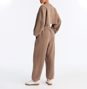 Ensemble 2 pièces en polaire pour femme, col rond, haut court délavé, pantalon large beige uni, coupe décontractée, toutes saisons, ensemble de loungewear - Product Image 2