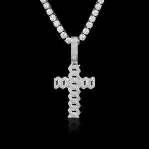 Colgante de cruz cubana completamente cubierta de circonitas, colgante de cruz de Jesús de plata 925, colgante de fe cristiana, joyería religiosa, regalos de bautismo - Product Image 3