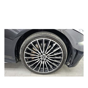 Mercedes-Benz CLS450 4MATIC Classe CLS Modèle mai 2023 avec 41 589 km Boîte de vitesses automatique Volant à gauche Caméra arrière - Product Image 5