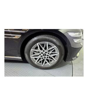 Genesis 2024 G80 2.5 Turbo AWD Essence 29 284 km Boîte de vitesses automatique Sièges en cuir Caméra latérale - Berline de luxe importée de Corée - Product Image 5