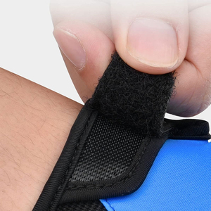 ถุงมือฟิตเนสแบบครึ่งนิ้ว ระบายอากาศได้ดี พร้อมแผ่นกันลื่นแบบ Hex Grip สำหรับออกกำลังกาย เหมาะสำหรับทั้งชายและหญิง - Product Image 5