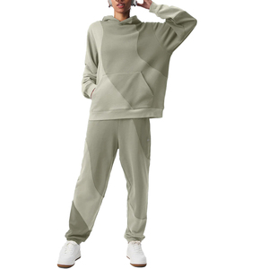 Ensemble tendance haut de gamme : sweat à capuche oversize et pantalon de jogging pour femme, ensemble 2 pièces en coton French Terry, ensemble de détente, streetwear haut de gamme, personnalisable OEM - Product Image 1