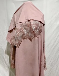 Abaya Musulmana al por Mayor 2026, Nueva Abaya Musulmana para Mujer, Conjunto de 2 Piezas, Color Sólido, Ropa Islámica Modesta, Largo Completo o en Oferta - Product Image 4