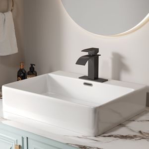 Rubinetto per Lavabo Bothwa Home Harlow da 6 Pollici con Maniglia Singola, Certificato CUPC, Finitura Nero Opaco per Bagno - Product Image 2