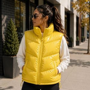 Hemistyles Gilet matelassé court zippé à col rond pour femme en tissu de laine avec rembourrage 100 % polyester, coupe-vent et écologique - Product Image 5