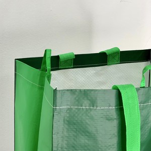 ผู้ผลิตเวียดนาม กระเป๋าหิ้วช้อปปิ้งแบบใช้ซ้ำได้ ผลิตจากผ้า PP ทอเคลือบ BOPP ออกแบบเองได้ กันน้ำ - Product Image 2