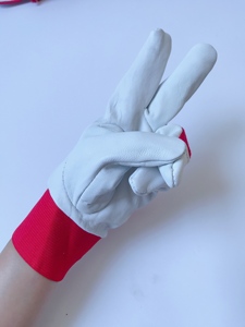 Gants en cuir longueur poignet, style uni, blancs avec revers rouge, pour usage quotidien, gants de sécurité, toutes saisons, non doublés - Product Image 4
