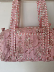 Sac de voyage matelassé en coton à imprimé tigre avec fermeture éclair et doubles poignées |   Sac de sport unisexe léger 20-35L pour le week-end - Product Image 6