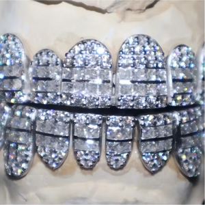 Grillz de luxe en argent 925 plaqué, sertis de moissanite de laboratoire taille brillant certifiée IGI, qualité VVS, style Hip Hop, bijoux dentaires - Product Image 1