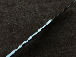 Couteau de camping Bowie de qualité industrielle fabriqué à la main par Edge Master, lame droite en acier inoxydable, manche en corne, cuir - Product Image 3