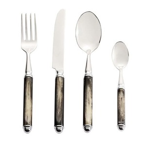 Couverts en acier inoxydable de qualité supérieure avec manche en corne pour restaurants de luxe, hôtels et tables à manger à domicile - Product Image 1