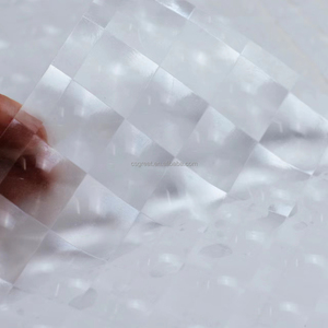 <span class=keywords><strong>Film</strong></span> adhésif de stratifié 3D imperméable de superposition holographique de A4 A3 de taille de rouleau sans bulle pour la peau mobile - Product Image 3