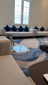 Alfombras y Tapetes Hechos a Mano para Salas de Estar |   Suelos Suaves, Elegantes y Duraderos para Interiores de Casas Modernas - Product Image 4