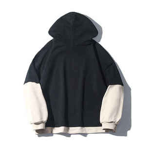 Sweat à capuche colorblock pour homme, coupe oversize, manches raglan, panneaux contrastants, ourlet superposé, en molleton, style streetwear décontracté, vente en gros - Product Image 5