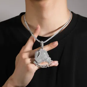 Collar de Joyería para Hombre Personalizado con Colgante de Puño Hip Hop 'Rose Gold Brothers 4 Life' con Micro Pavé de Circonitas Cúbicas y Amuleto de Puño de Poder Plateado, Regalo - Product Image 4