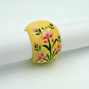 Rond de serviette écologique martelé en cuivre Porte-serviettes élégant pour décoration de table à manger pour mariage et fête - Product Image 3