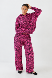 Pantalon large rose imprimé léopard pour femme, taille haute, coupe décontractée, style streetwear tendance, vente en gros - Product Image 5