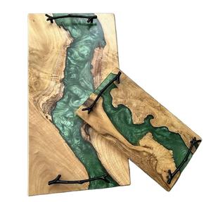 Bandeja para servir de madera de resina epoxi hecha a mano de alta calidad, bandeja decorativa de lujo para comedor de mesa de nuevo diseño para uso doméstico - Product Image 2