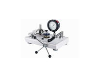 Dead Weight Pressure Gauge Tester | High Accuracy Hydraulic Calibration Equipment | Manual Pressure Testing Machine Calibrator