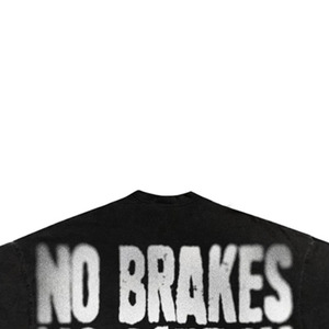 T-shirt noir à manches courtes pour homme, col roulé imprimé « No Brakes No Mercy », coupe ajustée, 100 % coton tricoté - Product Image 3