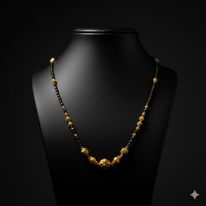 Mangalsutra de Oro Antiguo de 22K con Sello BIS - Collar Tradicional Hecho a Mano con Cuentas Negras en Oro Amarillo 916 - Product Image 3