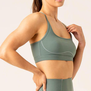 Soutien-gorge de sport pour femme en promotion – Haute qualité, extensible dans 4 directions, respirant, écologique, élasticité moyenne, XS personnalisable à l'avant - Product Image 3