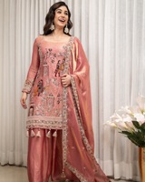 Ensemble 3 pièces Fendy en soie avec tunique brodée à double sequin et franges, pantalon palazzo élastique et écharpe cousue DD 1289