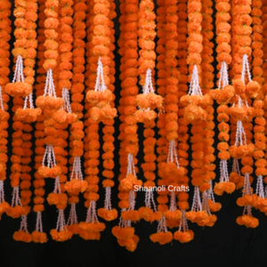 Guirlandes indiennes artificielles en or martial orange et jaune faites à la main avec des glands pour les décorations de mariage et de festivals - Product Image 4