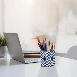 Dispensador de Jabón para Platos con Diseño Personalizado, Color y Logotipo a Medida, con Materiales de Primera Calidad para Uso en Escritorio - Product Image 5