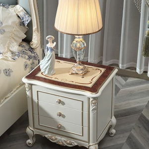 Ensemble de chambre à coucher King Size de luxe français bleu classique, capitonné, en acajou massif, meubles élégants et anciens pour villa et hôtel - Product Image 4