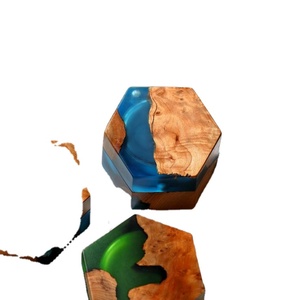 Craftsy Home Ensemble de sous-verres en résine de qualité humide avec effet océan Dessous de verre décoratifs carrés et ronds en résine époxy - Product Image 1