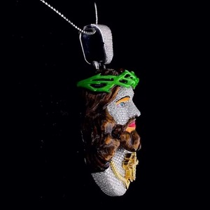 Pendentif Visage de Christ en Argent 925 Moissanite Sertie de Pierres, Breloques Religieuses Plaqué Or 18K, Bijoux Chrétiens pour Hommes, Pendentif Hip Hop - Product Image 2