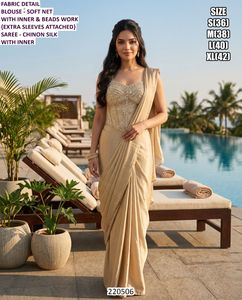 Lehenga Choli Royal Divine, tenue traditionnelle pour femmes, longueur au sol, pour les fêtes - Product Image 4