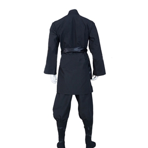 Kimono de karaté noir traditionnel - Design brodé sur les épaules pour l'entraînement - Product Image 3