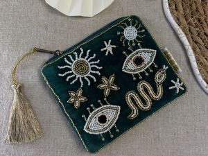 กระเป๋าใส่เหรียญลูกปัดลายวินเทจประณีตทำมือ งานฝีมือประณีตจากเม็ดลูกปัดพกพาสะดวก Craftera Exports - Product Image 2