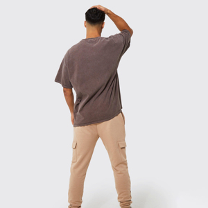 Servicio OEM al por Mayor, Camiseta Deportiva de Secado Rápido para Hombre, Personalizada con Sublimación, Logotipo Impreso, Poliéster, Diseño Liso, Tejido de Punto - Product Image 4