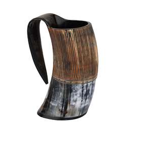 แก้วน้ำเขาสัตว์แบบแกะสลักด้วยมือ รุ่นพิเศษ สำหรับดื่มมี้ด เอล ไบร์ แก้วน้ำสไตล์ยุคกลาง - Product Image 1