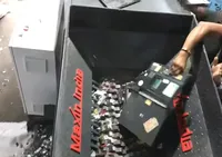 Déchiqueteuse électronique haut de gamme pour déchets électroniques, déchiqueteuse à double arbre pour ordinateurs portables, capacité de 1500 à 2000 kg/h