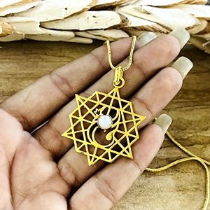 Collier ethnique en laiton avec pendentif étoile bohème très demandé pour femme, plaqué or 18 carats, motif géométrique sacré, vente en gros OEM ODM - Product Image 6