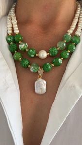 Collar de Resina Artístico con Belleza Atemporal, Collar de Resina Transparente Hecho a Mano para Mujer, Inspirado en la Naturaleza, Hermoso Bolígrafo de Resina - Product Image 6