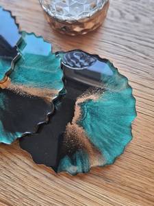 Geode resin <b>coasters</b> <b>Agate</b> home decor Classic design handmade Lightweight functional decor Geode resin <b>coaster</b> set - Product Image 6