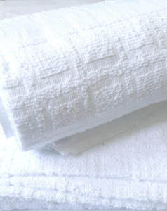 ชุดผ้าขนหนูอิห์รอมผ้าฝ้ายพรีเมียมสำหรับฮัจญ์และอุมเราะห์ 2 ชิ้น ซึมซับดี ทนทาน ผ้าฝ้ายแท้ สวมใส่สบาย ระบายอากาศได้ดี - Product Image 4