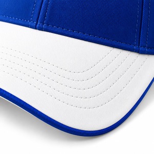 Casquette de baseball ajustable avec visière incurvée et détails brodés pour le sport et les occasions décontractées - Product Image 3